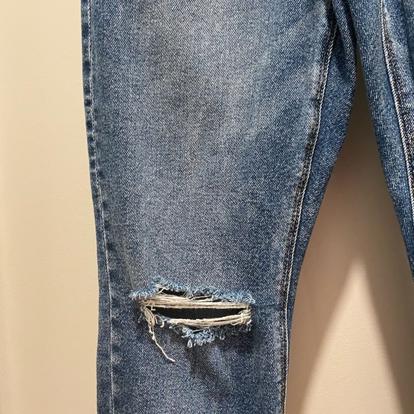 American Eagle AE Stretch Medium Wash Distressed Denim Blue Jeans Jeggings - Picture 3 of 12